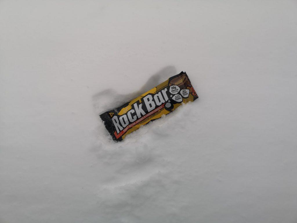 Dedicated Rock Bar im Schnee